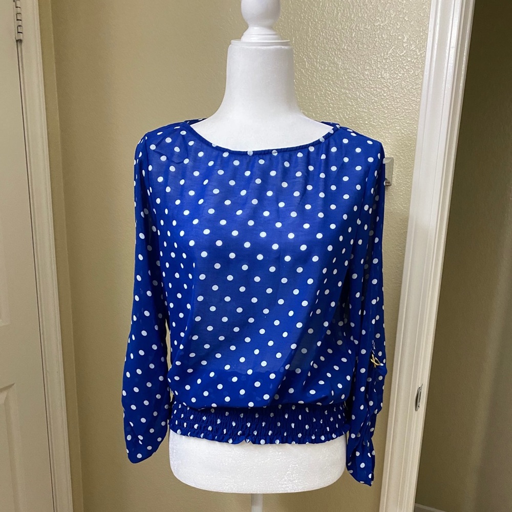 Sleeves Blue/White Polkadot Blouse